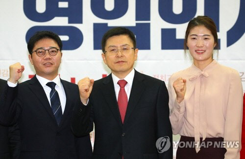 한국당, '목발탈북' 지성호·'체육계 미투 1호' 김은희 인재영입(사진=연합뉴스)